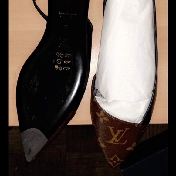 Louis Vuitton flat. Size 37 euro size. Never worn - Picture 4 of 4